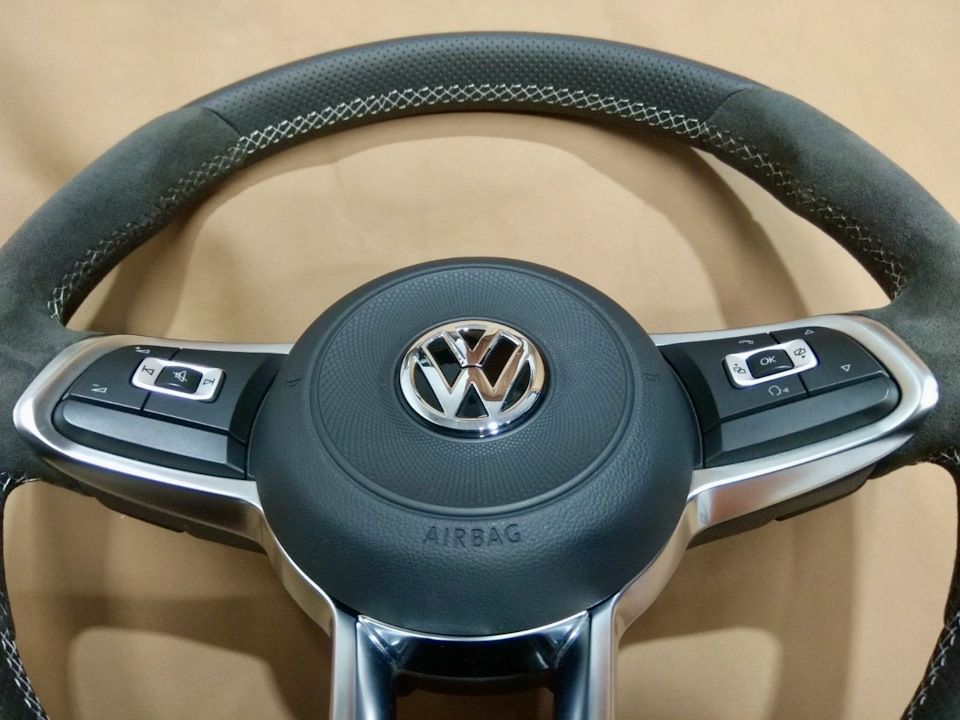 New Steering Wheel with Perforated Leather + Alcantara (Перешив Руль) 4