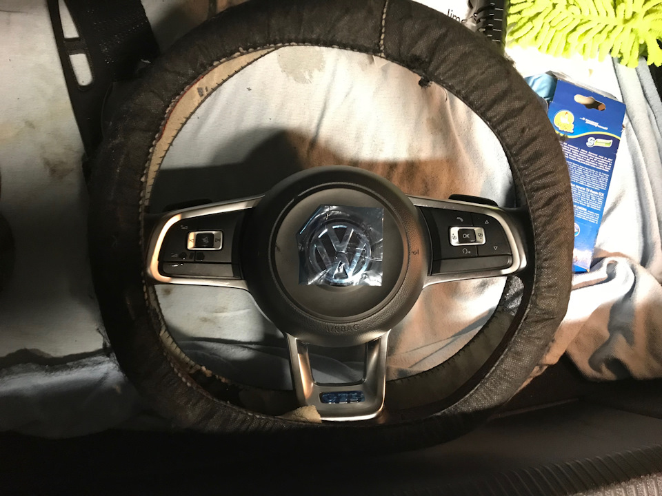 Руль OEM MQB (R-Line) 2