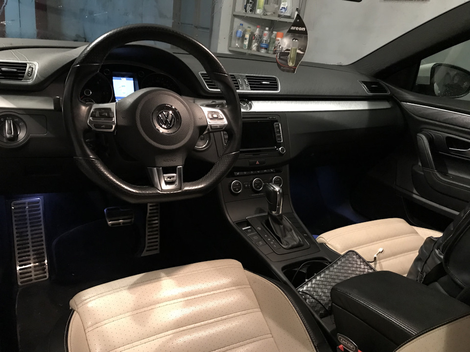 Руль OEM MQB (R-Line) 1