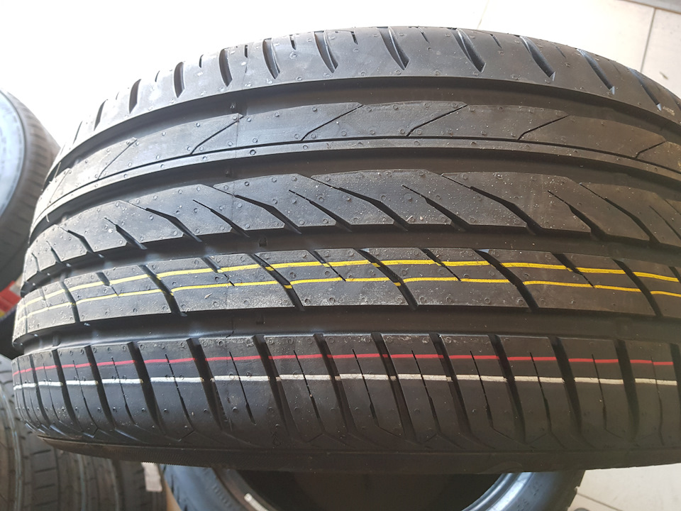 Matador MP-47 Hectorra 3 Y (245 40 R-18) 2