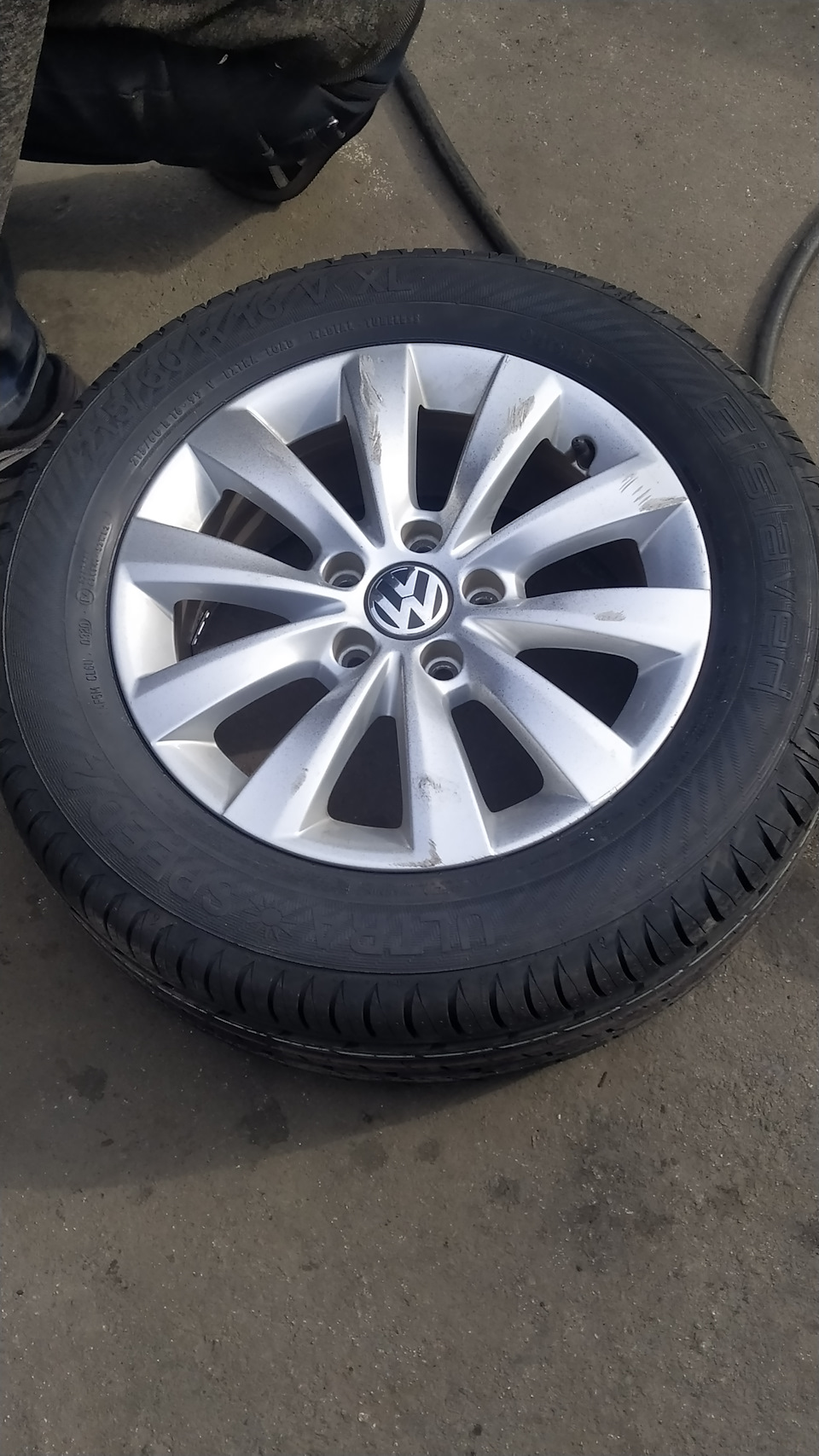 Gislaved ultraspeed2 215/60/R16 1