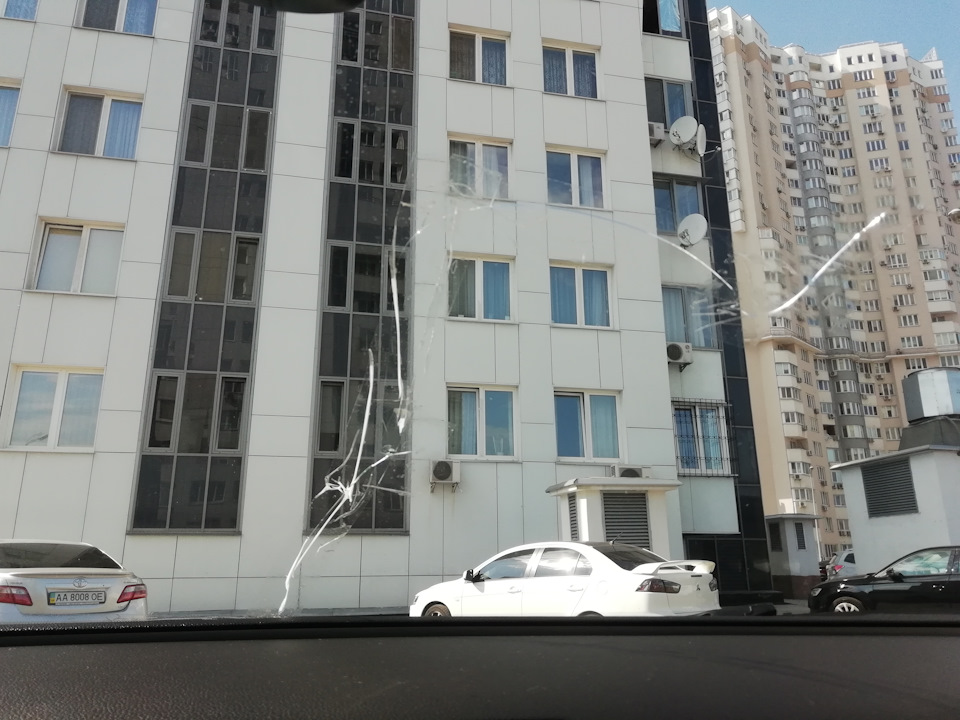 Лобове скло 3
