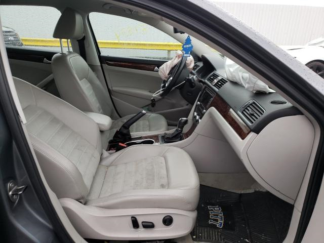 Жартівливий Passat 2.0 TDI SEL 2013 5