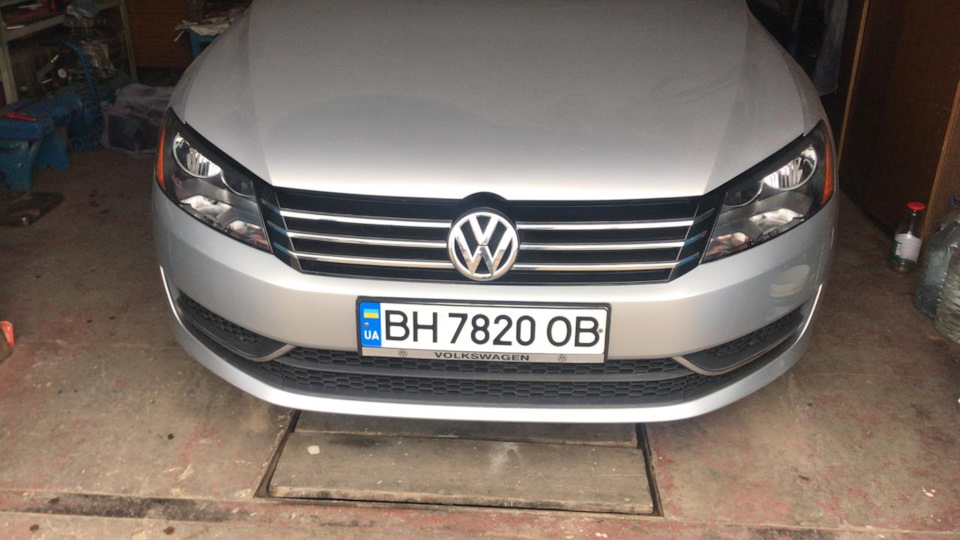 Кріплення номера VW Passat NMS USA 2