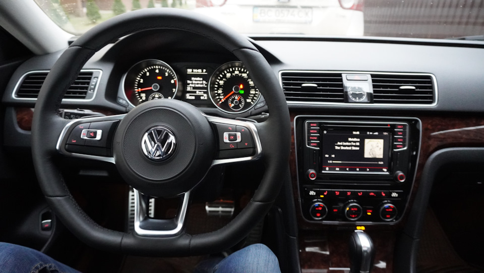 ✍ Заміна штатного керма на нове з VW Polo 4