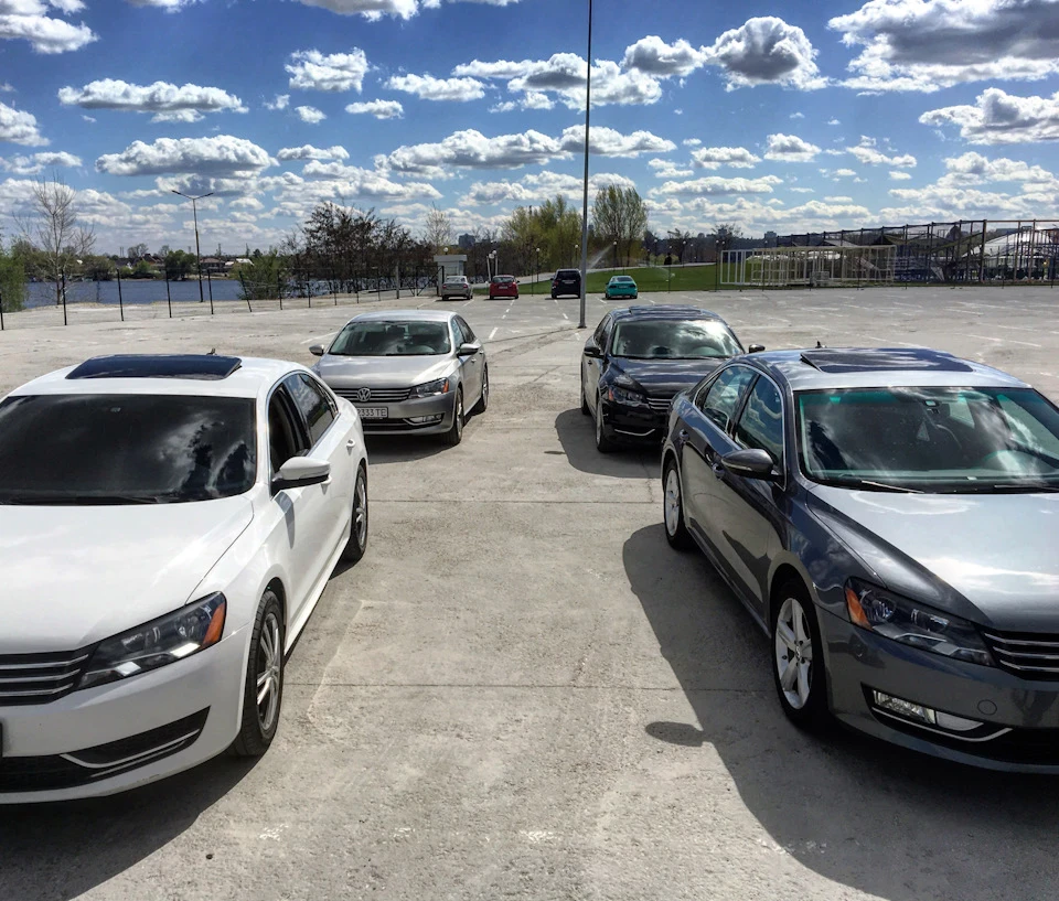 Перетин громо братів USA Passat