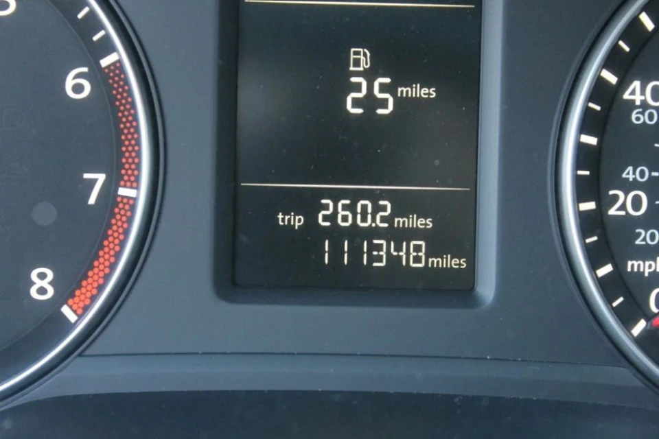 Переклад миль в км Passat B7 2.5 S