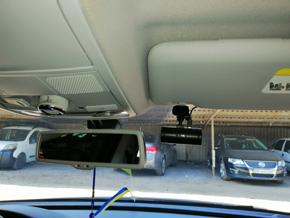 Купівка реєстратора Gazer F730 1