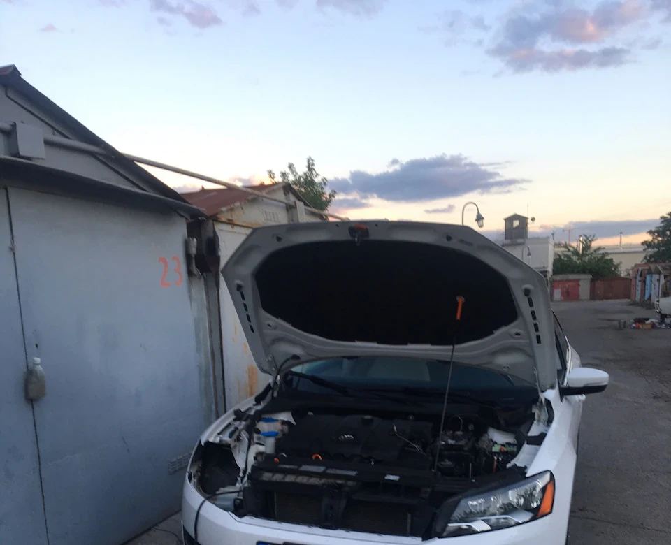 Володіння 3 місяці Passat B7 USA
