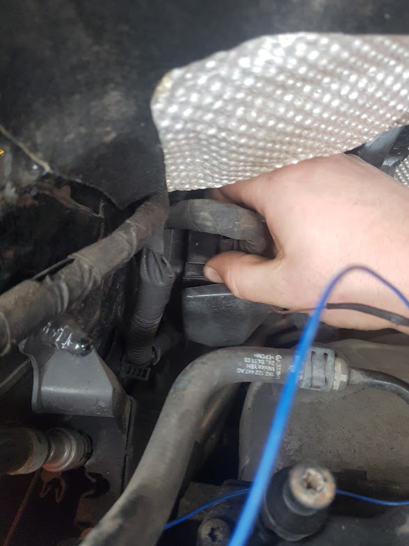 Встановлення кнопки ASR vw passsat b7usa 5