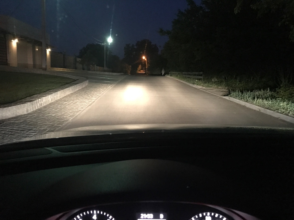 Заміна ламп ближнього світла 3