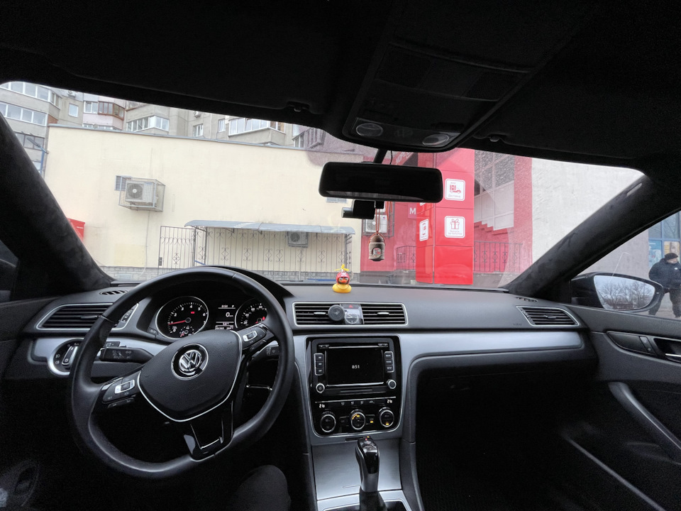 Салон у чорний Passat USA Фінал 5