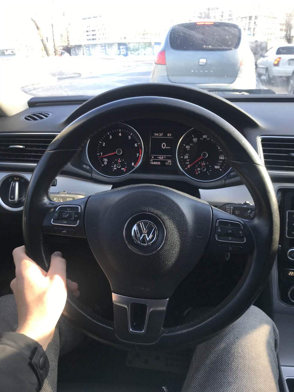 Встановивши новий руль, нове кермо MQB на Passat b7 usa 😋 2