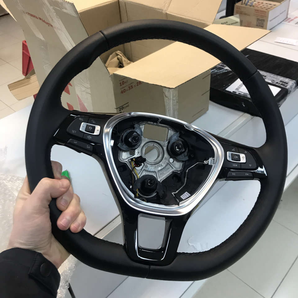 Встановивши новий руль, нове кермо MQB на Passat b7 usa 😋 4