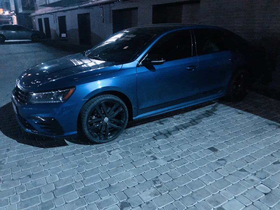 Купив гуму pirelli 235/35/19 😂