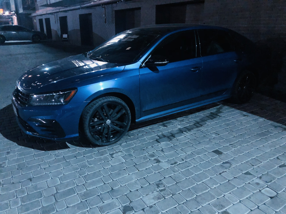 Купив гуму pirelli 235/35/19 😂 1
