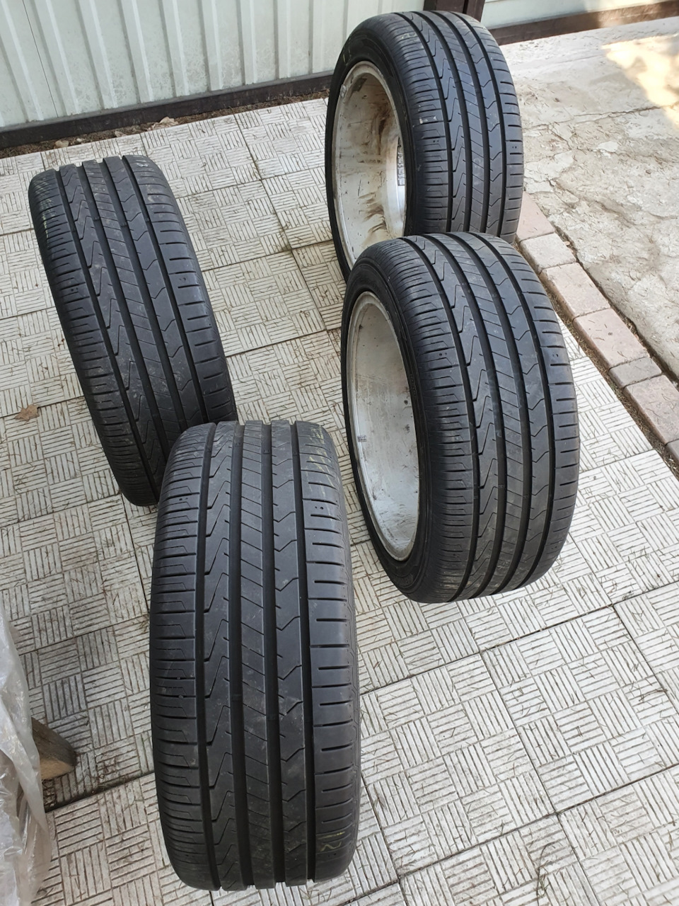 Гума Hankook ventus Prime 3 2