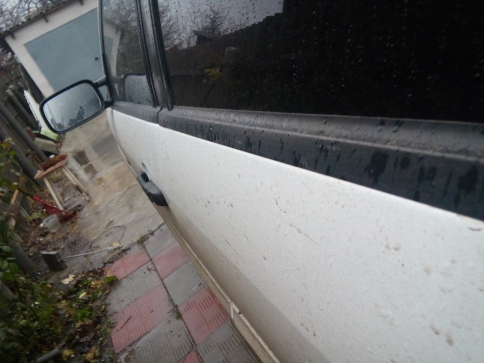 Заміна стомлених штатних ущільнювачів скла або ущільнювач задом наперед. Частина 2 4