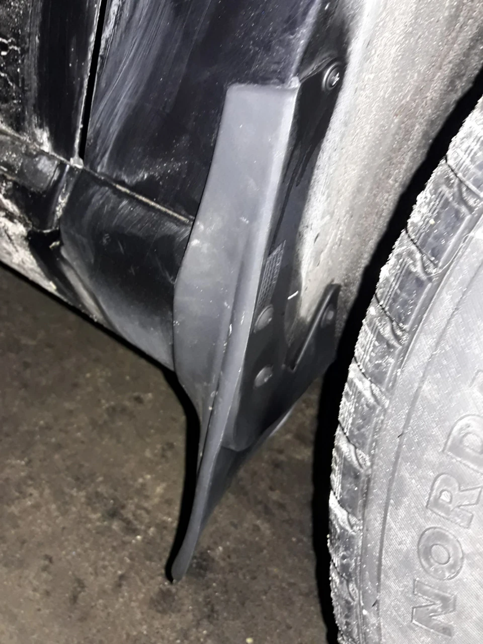 бризковики (дешеві) на Volkswagen Passat