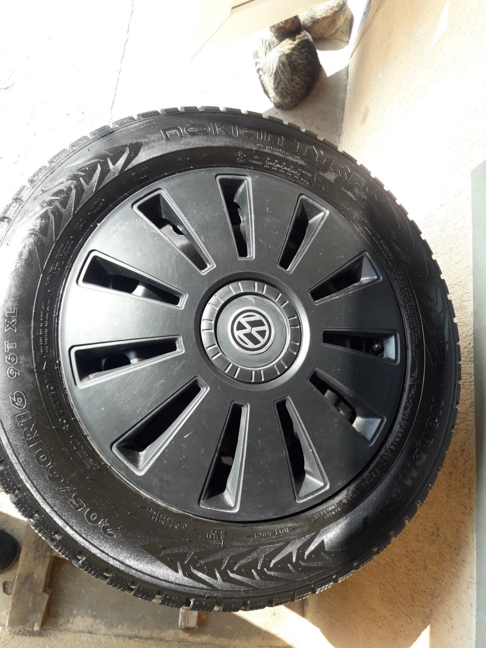 перевзуття із зимової гуми на літню. Volkswagen Passat B7 4
