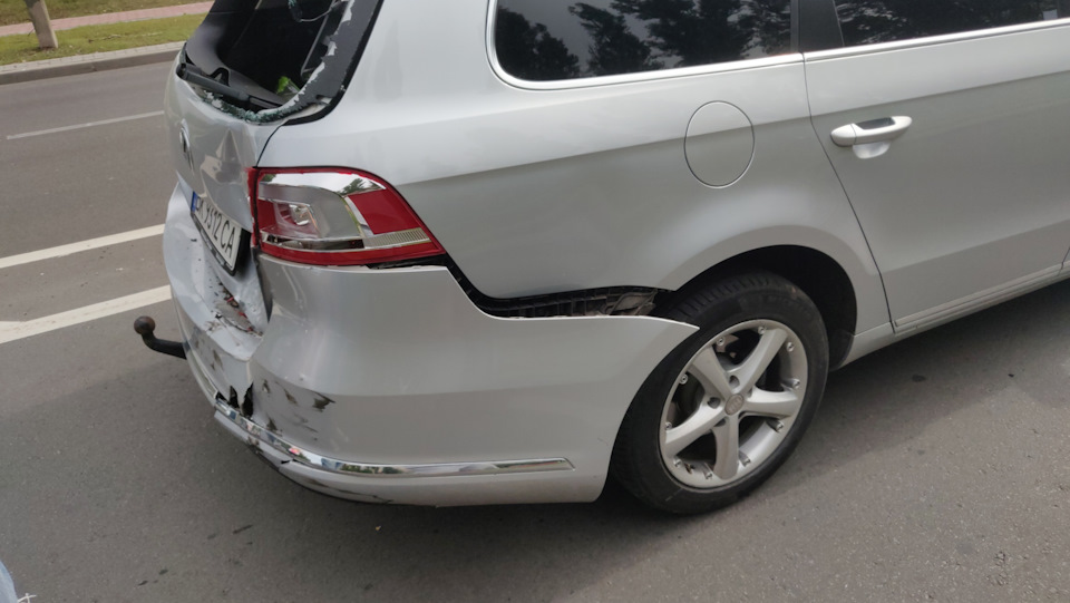 Аварія. Удар у праву частину 2