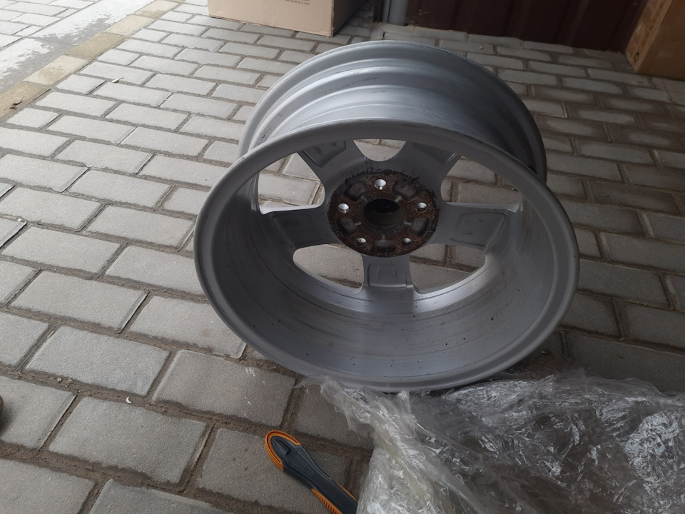 Диски VW R16 ET42 5*112 3