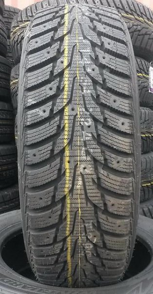 Перевзувся на зиму Nexen WinSpike WH62 215/60 R16 1