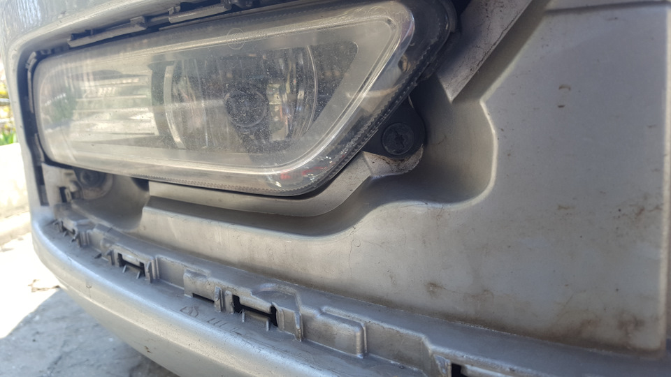 Заміна лампи ДХО VW Passat B7 5