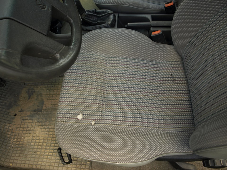 ПРОДАЮ салон VW PASSAT B3 сірий 2