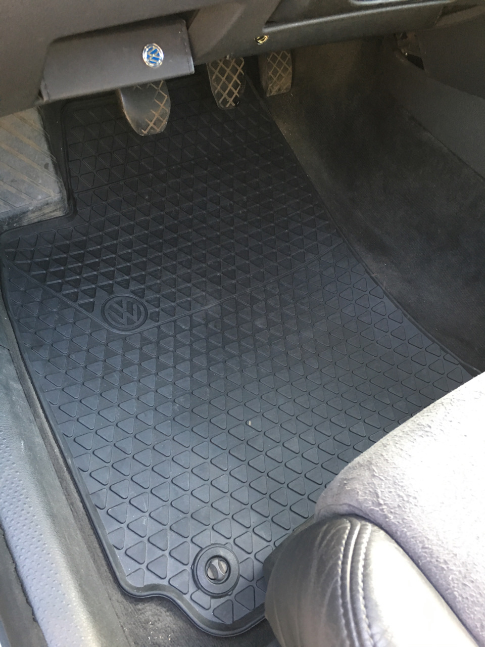 Гумові килимки vw passat b5 2