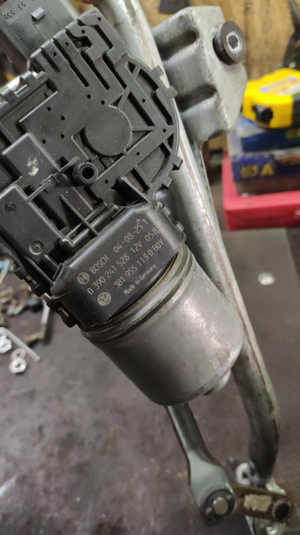 Трапеція двірників passat b5 2