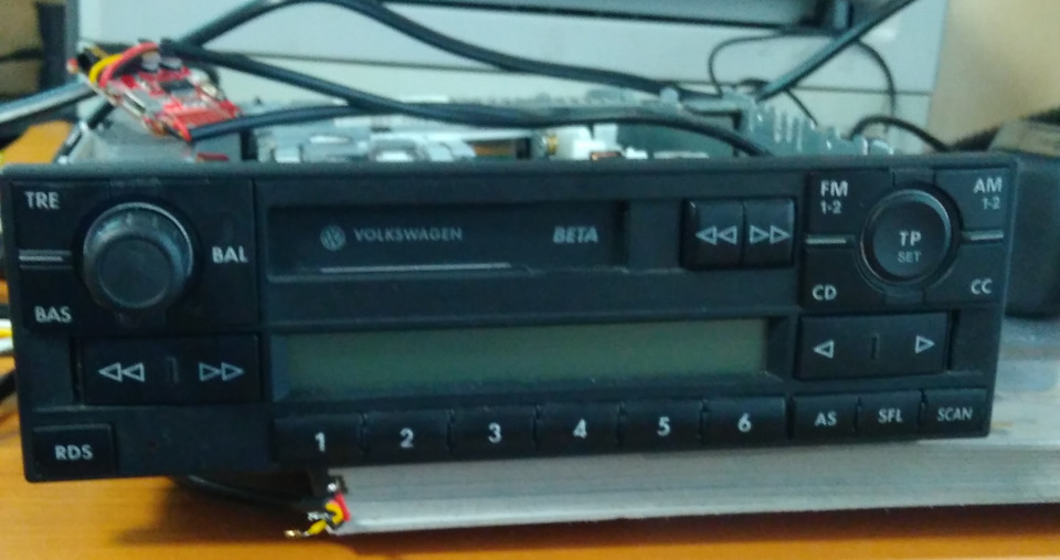 Переробка магнітоли PHILIPS VW BETA V під блютуз та AUX 2