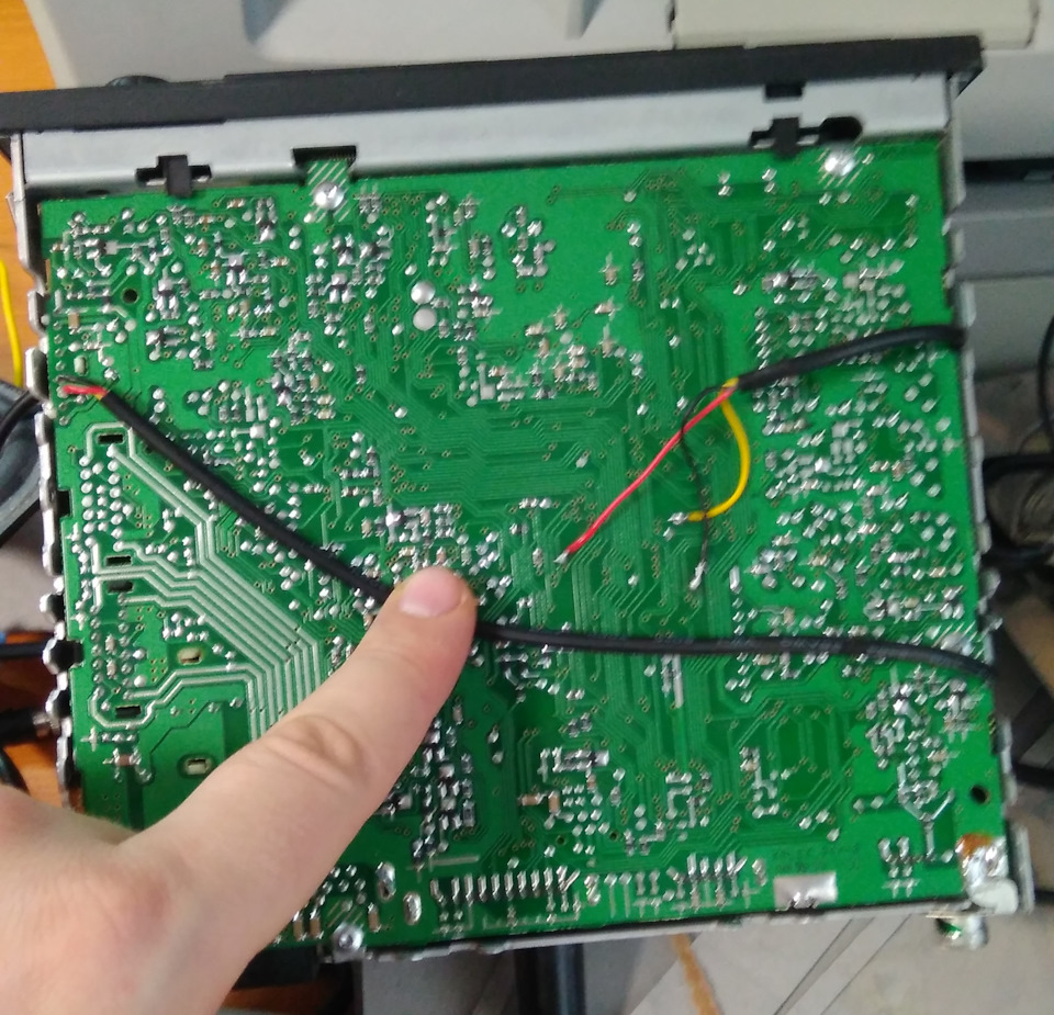 Переробка магнітоли PHILIPS VW BETA V під блютуз та AUX 5