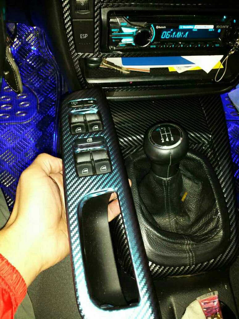 Продовжується carbon 2d 1