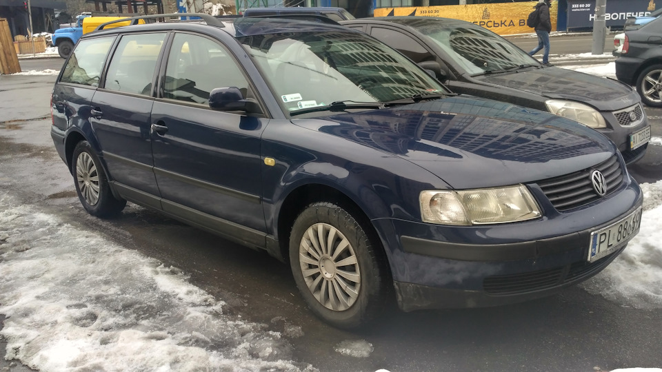 Продав свою першу машину( 1