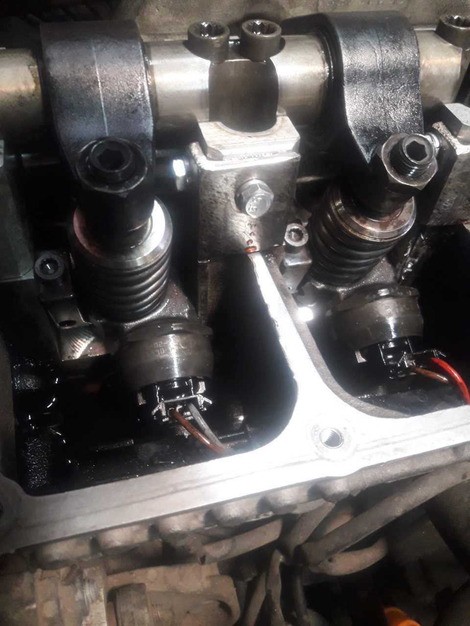 Додатковий упор насос-форсунок 1.9tdi vw passat b5+ 2005 5