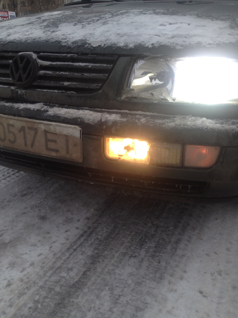 ДТП Passat vs Touareg 1