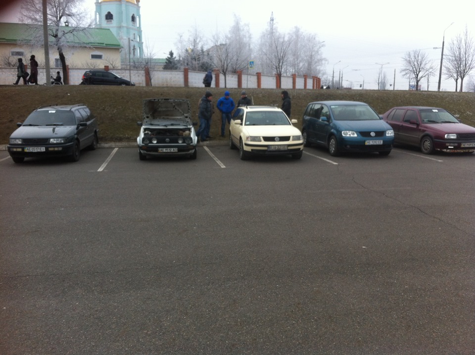 VW KR__)))) 1