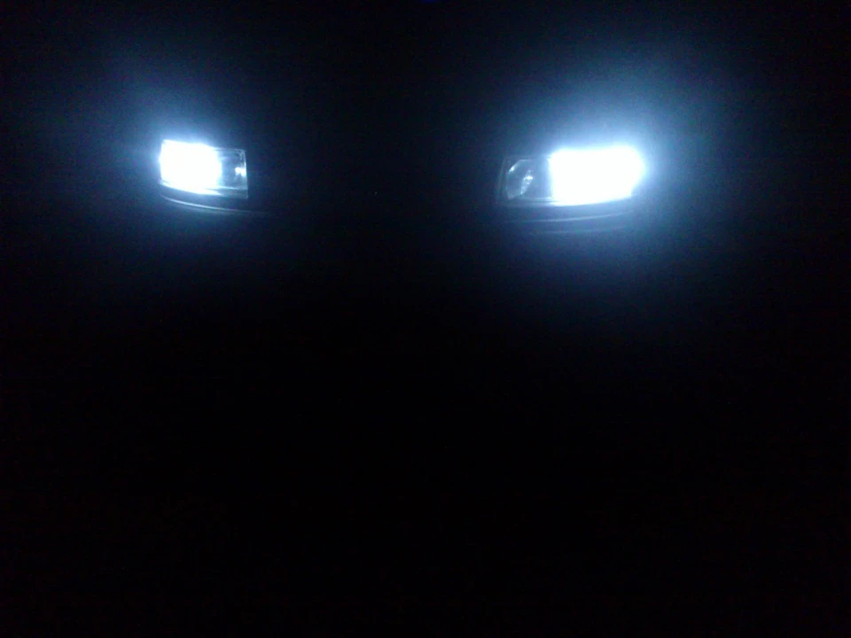 LED світло