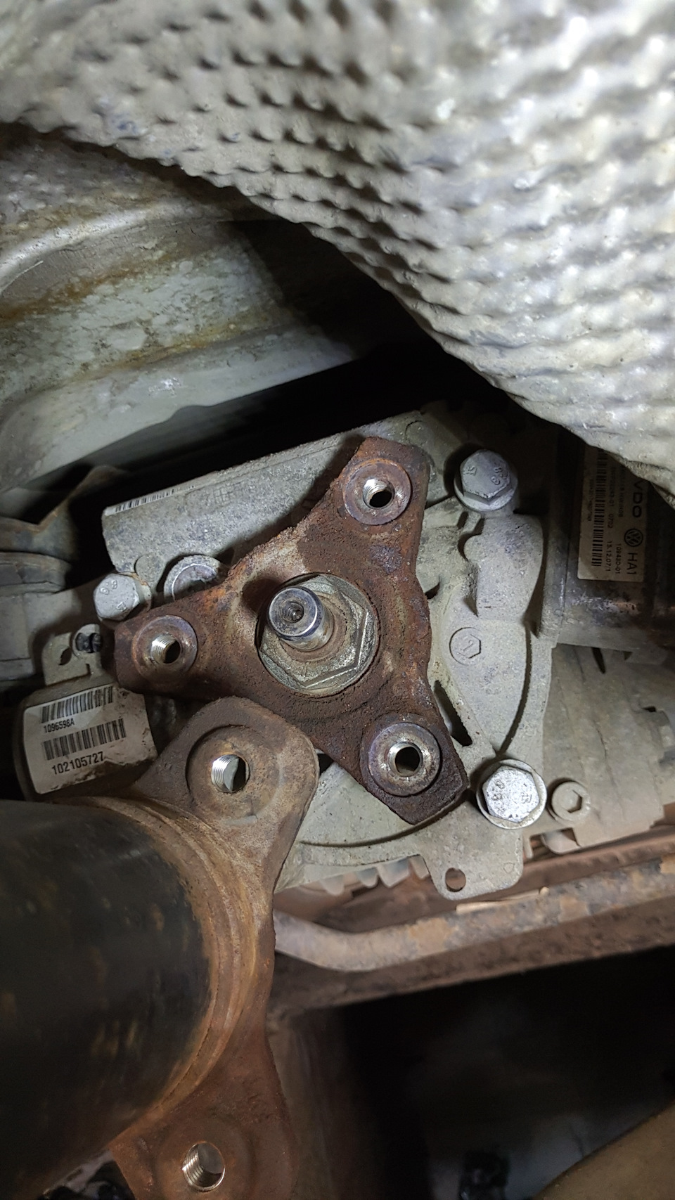 Заміна задньої муфти кардана VW B6 4