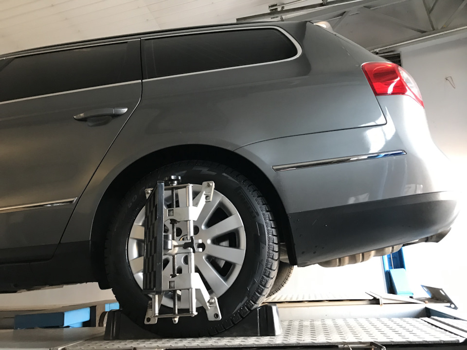 Зимова гума Pirelli Ice Zero FR 2