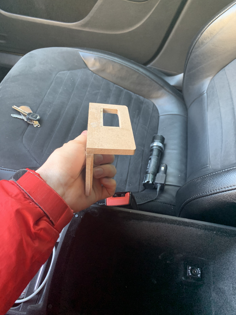 Установка USB car play Discover Media 2