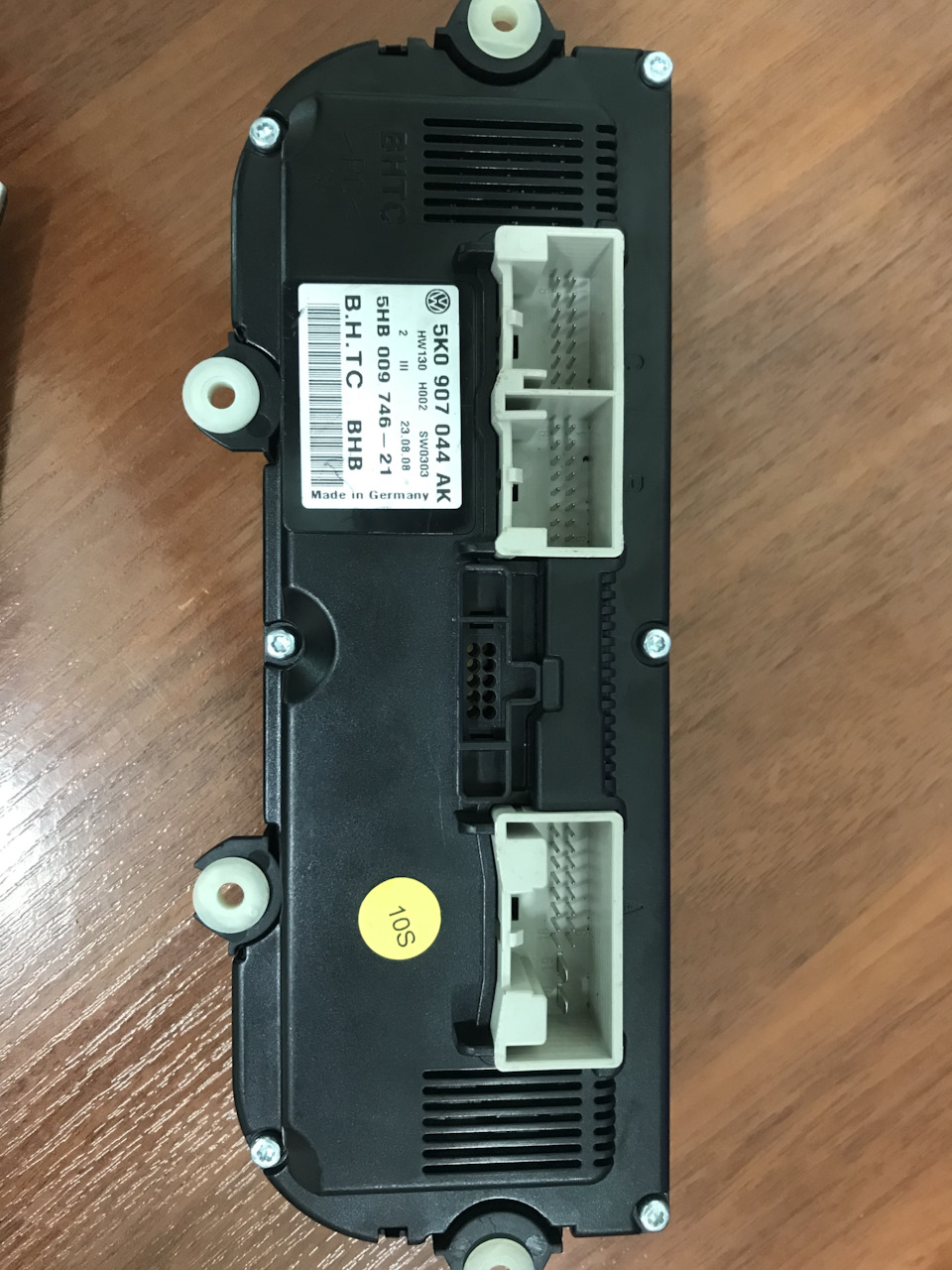 заміна блоку клімату 5K0 907 044 AK + декор 3C8 863 100A 1