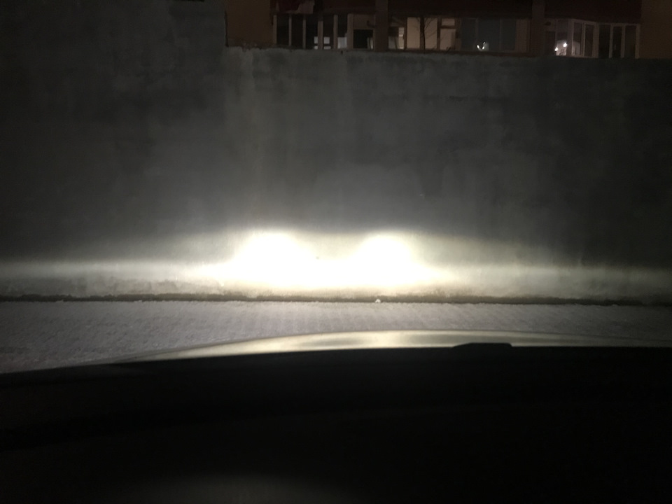 заміна ламп головного світла Osram Classic Xenarc 35w (D1S) 4300К 5