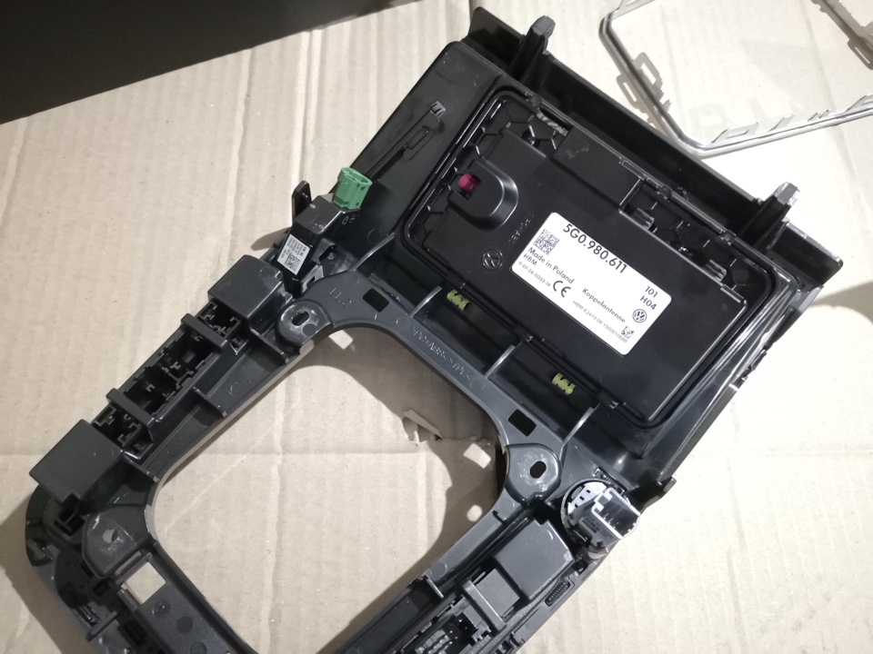 Заміна речового відділення. USB type-C та Підсклянники Ambient+ 5