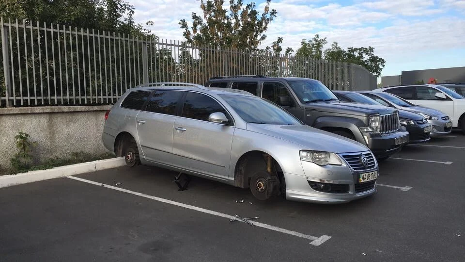 Dotz Revvo Dark