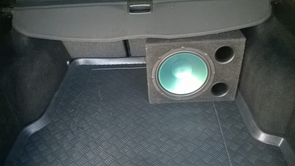 Сабвуфер до VW RNS 5