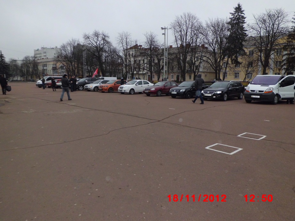 18 листопада 2012 р. - Всесвітній день пам'яті жертв дорожньо-транспортних пригод. 2
