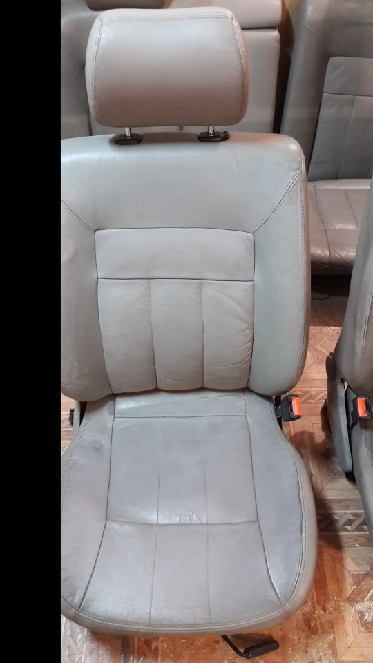 два салона на Passat b4 (1-беж. кожа, 2-ткань) 4