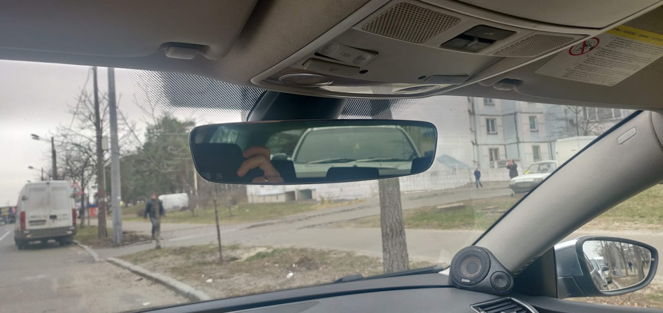 Салонне дзеркало від b8 і вмикаємо літній режим! 1